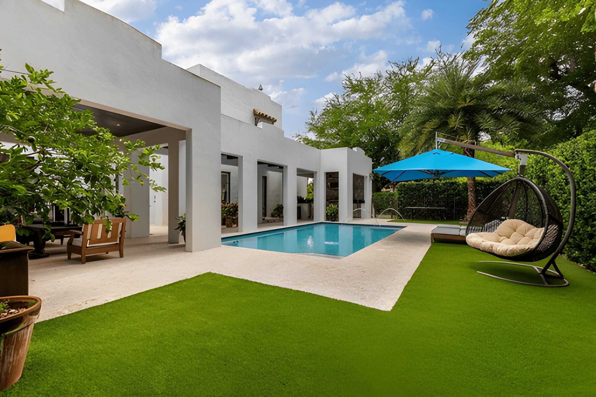 Backyard Turf Design 3